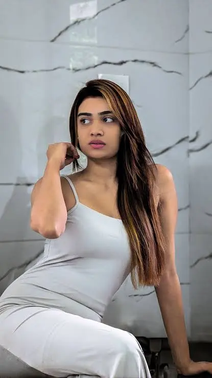 Riya, adult companion profile style in Lucknow